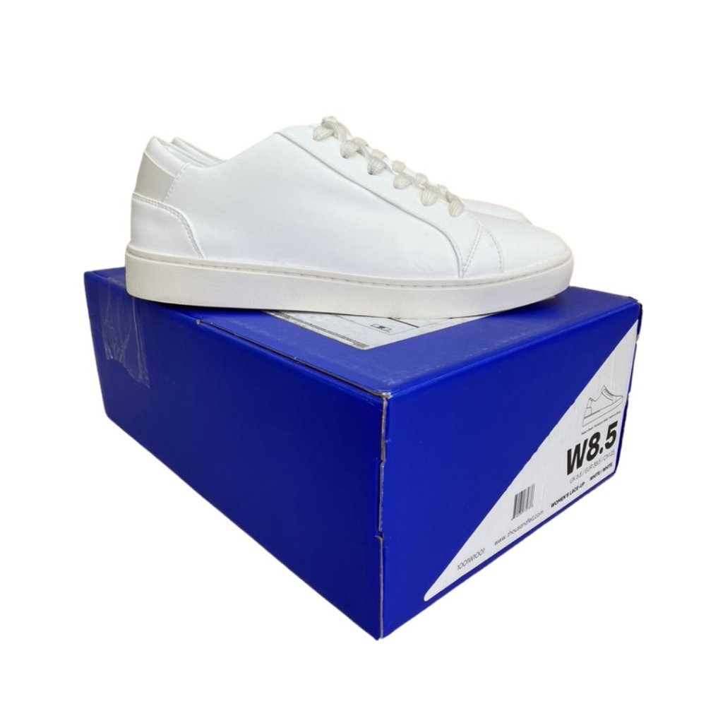 Thousand Fell women’s lace up white size 8.5 NWOT